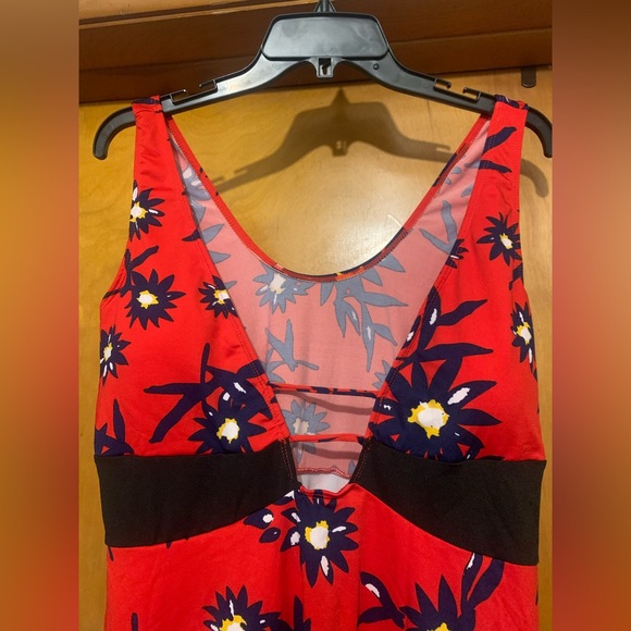 NWT Swim Buzz M/2X One Piece Swimsuit - Picture 4 of 7